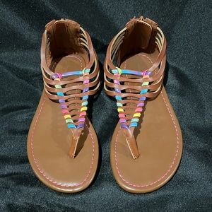 NWOT American Eagle Size 13 1/2 Rainbow/Tan Zipper Back Sandals